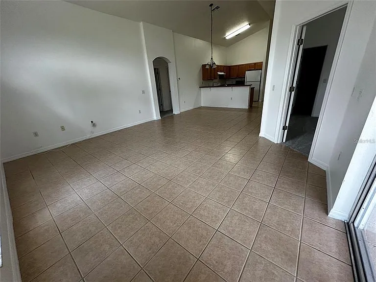 4795 Cumbrian Lakes Dr — Photo 5