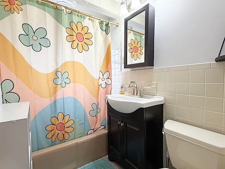 75 Dale St #77 — Photo 12