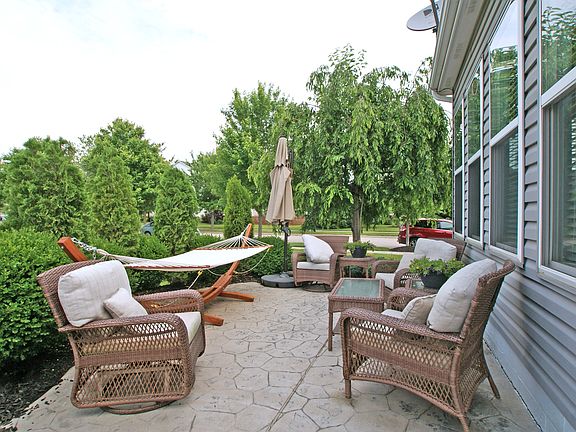 4th image of 259 Harmony Dr