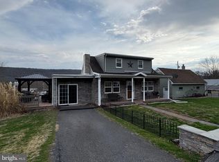 721 Mountain St, Lykens, PA 17048