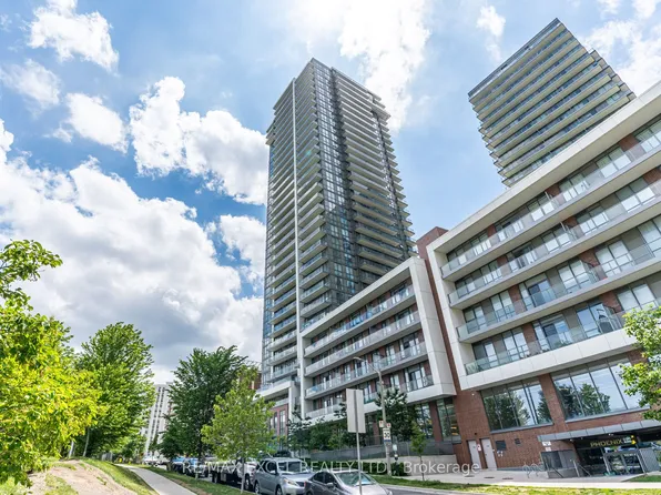 32 Forest Manor Rd, Toronto, ON