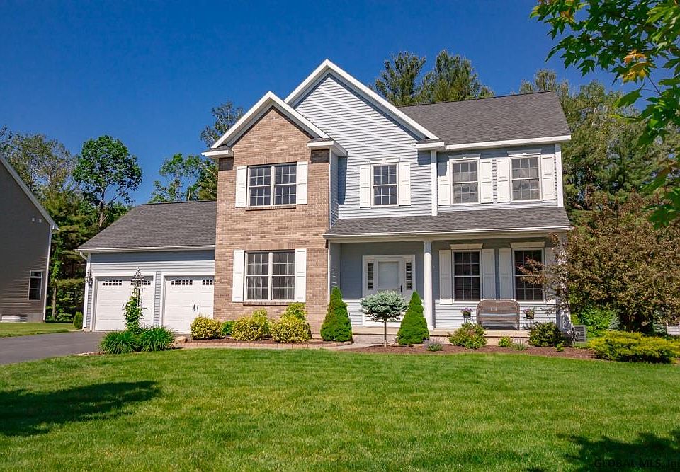 1st image of 42 Stone Crest Dr