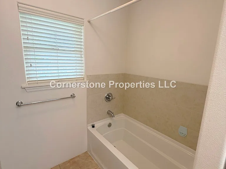1120 Kakala St #508 — Photo 33