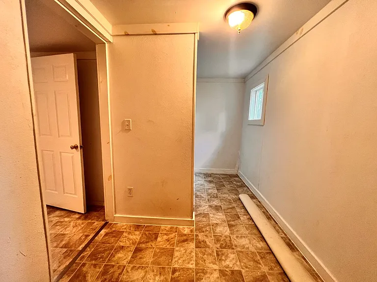 107 Summit St — Photo 31