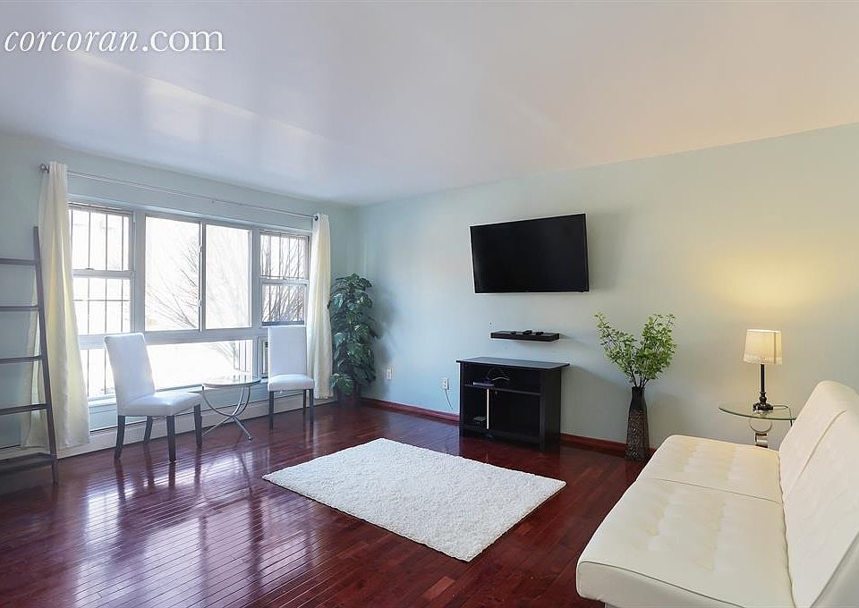 1st image of 58 E 120th St Fl 2