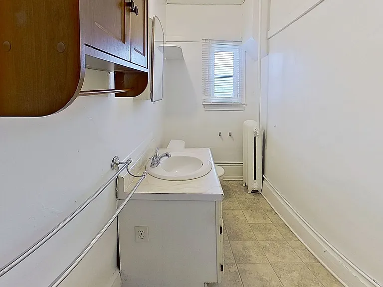 31 E High St #2 — Photo 9