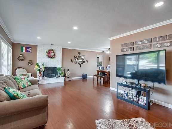 2nd image of 1579 Greenfield Dr