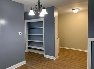 2409 S 16th St #B, Milwaukee, WI 53215