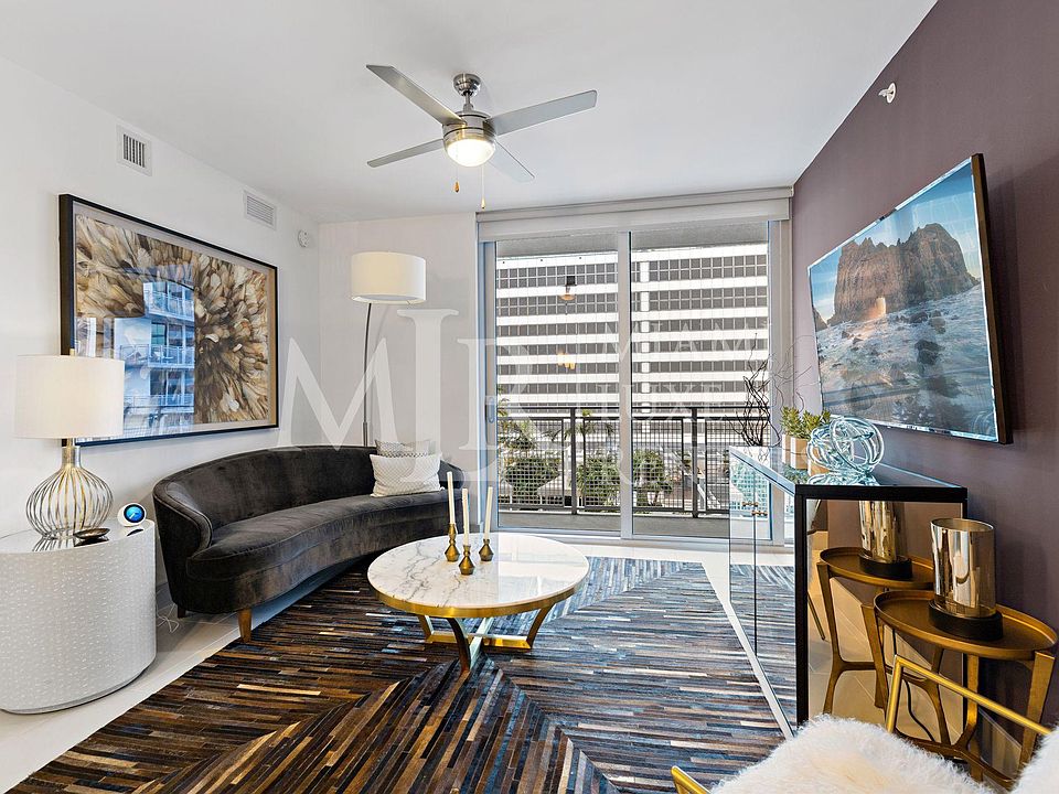 1st image of 205 SE 2nd Ave #303