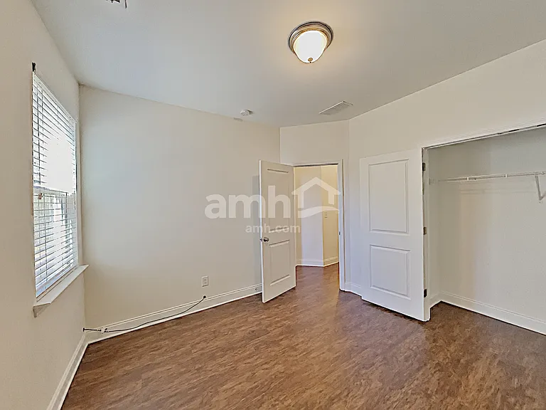 209 McBee Pl — Photo 12