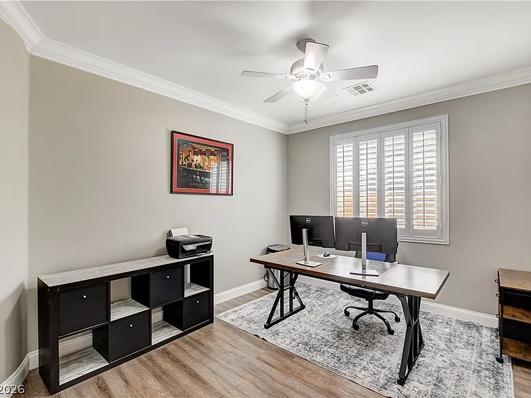 8086 Merlewood Ave — Photo 47