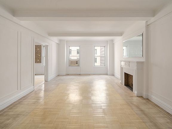 2nd image of 21-87 22 East St #88-5D