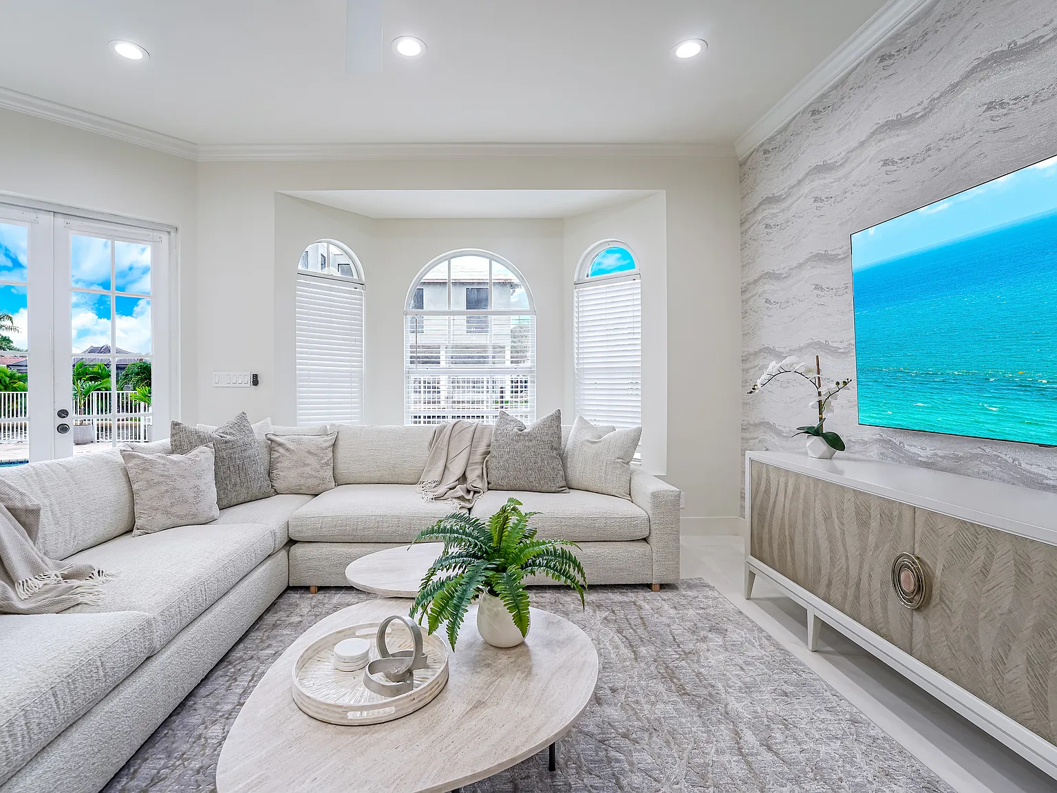 5 bed, 4.5 bath, 5173 sqft, $35,000 — Photo 4