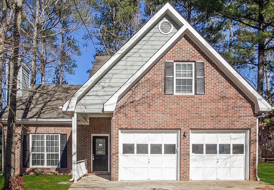 408 Streamview Ln