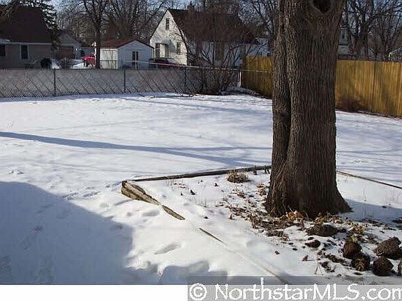 3rd image of 7532 Wentworth Avenue