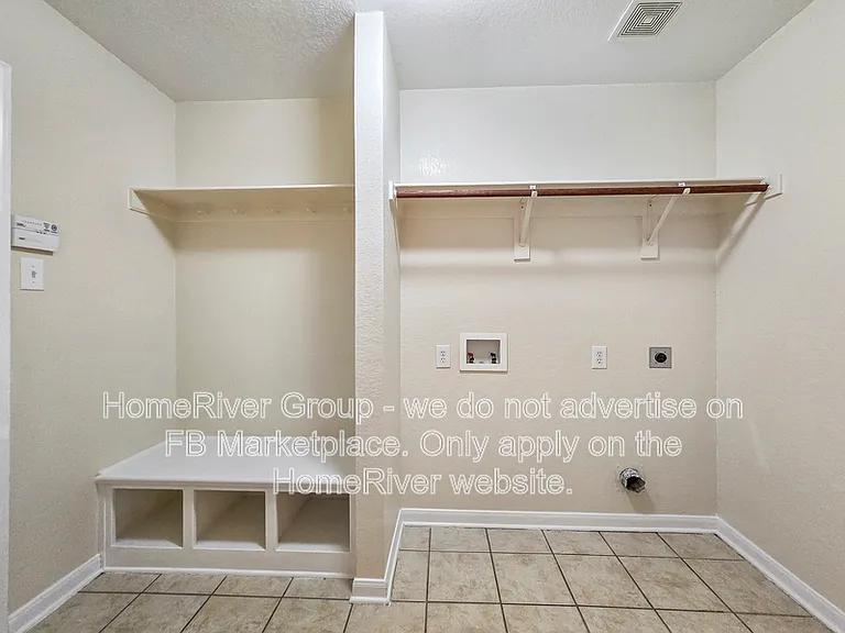 1261 Mountain Peak Dr — Photo 7
