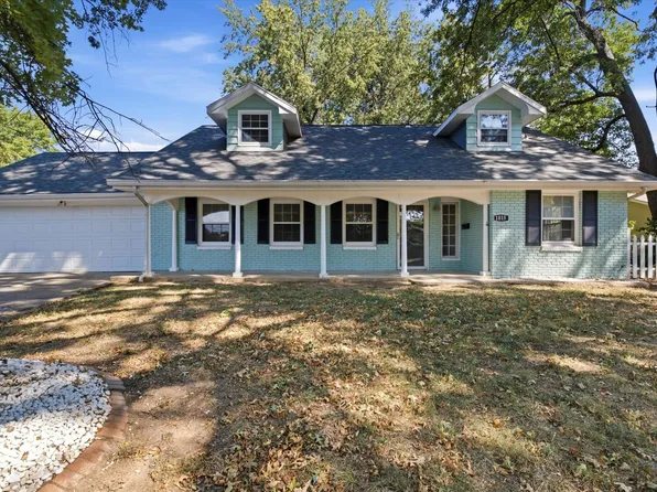 1015 W Downing Street, Springfield, MO 65807