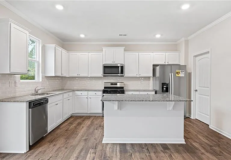 7962 Centera Ct — Photo 9