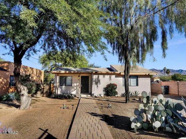 1439 E Blacklidge Dr, Tucson, AZ 85719