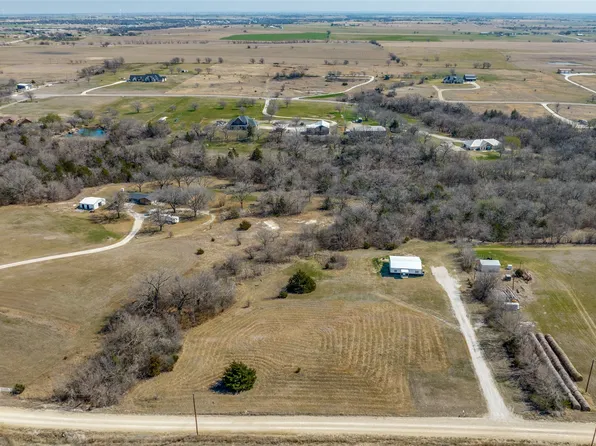 560 County Road 391, Muenster, TX 76252