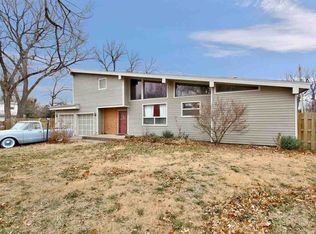 546 N Karren Ln, Wichita, KS 67212