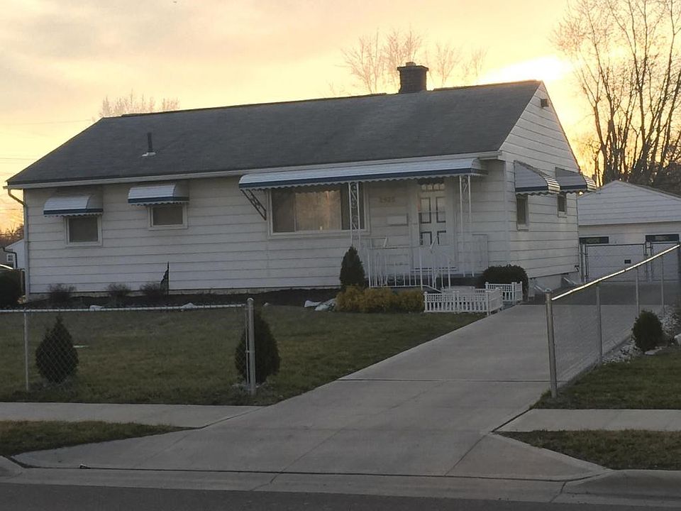 1st image of 2935 Fairwood Ave