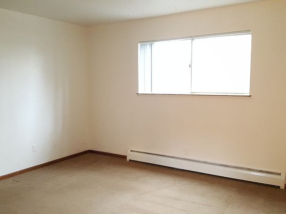 3rd image of 3131 Copley Dr SW APT B