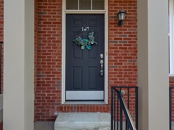 3rd image of 113 E Basin St APT 107