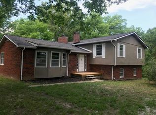 1155 Plateau Rd, Crossville, TN 38571