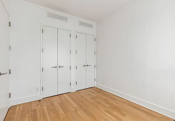 3rd image of 21-10 44th Dr #3C