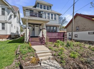 1620 N Hawley Rd #1622, Milwaukee, WI 53208
