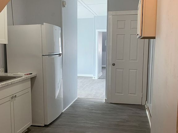 3rd image of 500 N Mulberry St #3F