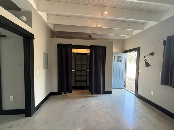 475 S Hickory St #4, Mountain Home, AR 72653