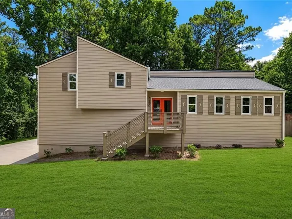 3650 Autumn Leaves Ln, Marietta, GA 30066