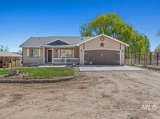 2432 E Amity Ave, Nampa, ID 83686