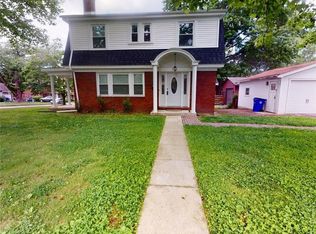 559 S Taylor Ave, Decatur, IL 62522