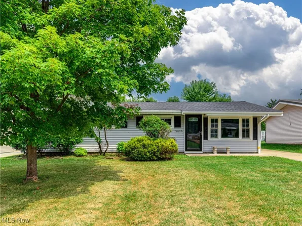 9095 Coventry Dr, Northfield, OH 44067