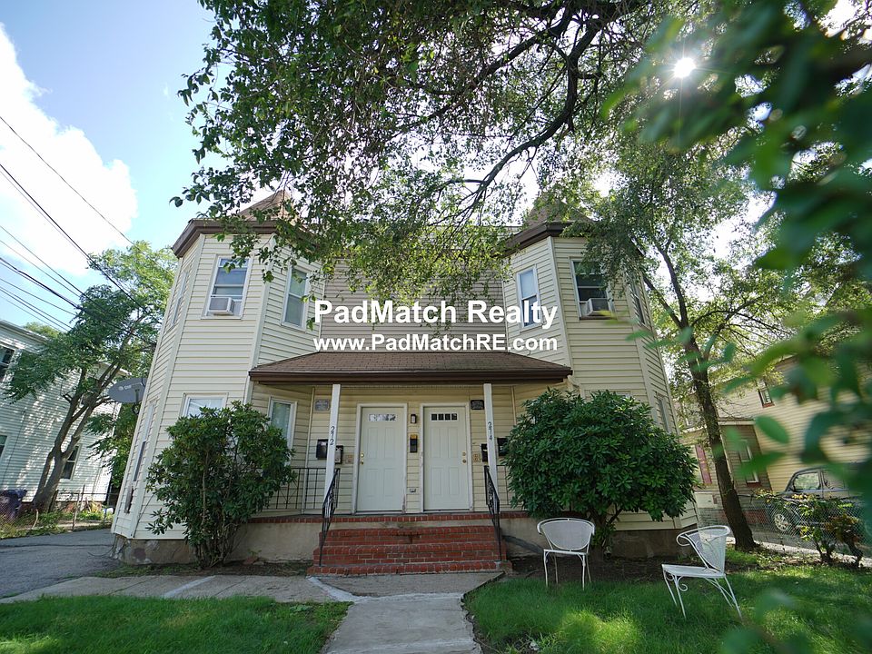 2nd image of 272 Wood Ave #2