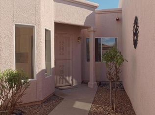 647 W Via Rosaldo, Green Valley, AZ 85614