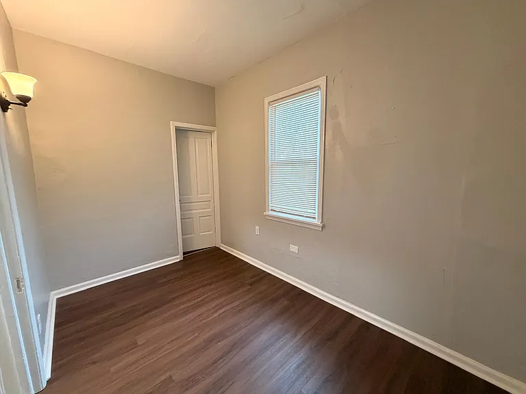 2905 Elm St — Photo 11