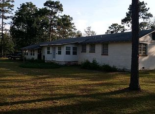 158 Rice Rd, Chattahoochee, FL 32324