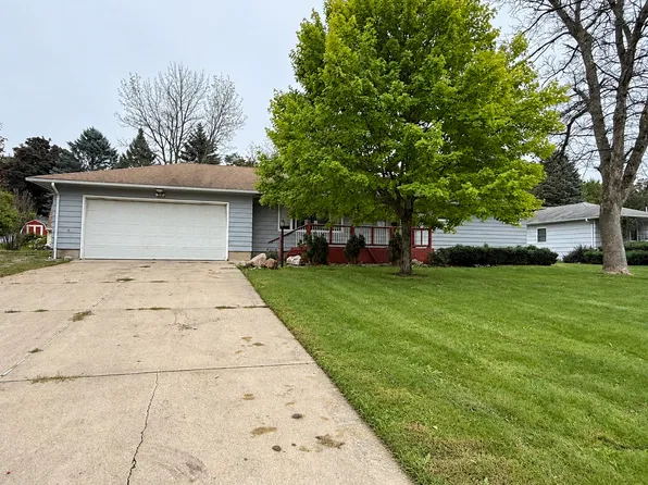 409 Lynwood Dr, Albert Lea, MN 56007