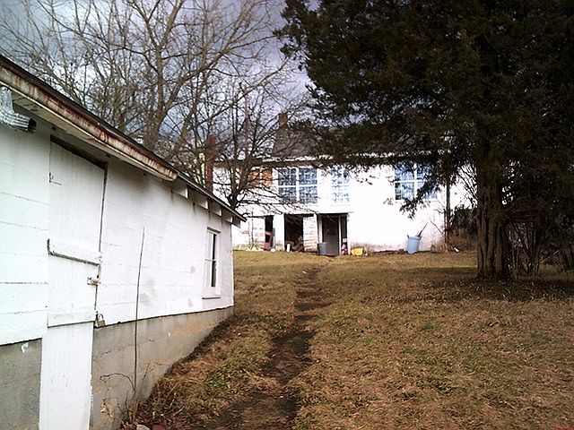 2nd image of 417 Green Ave Ext