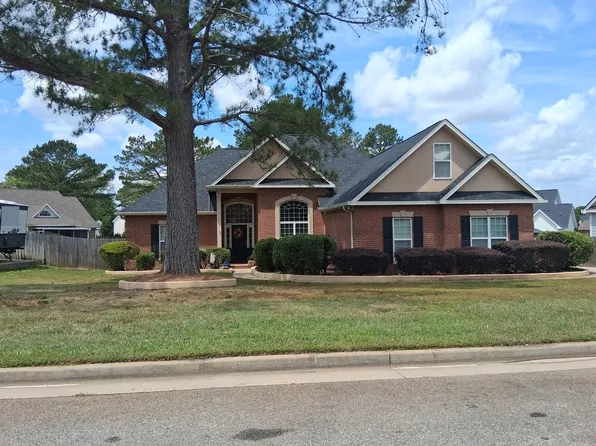 715 Bay Laurel Cir, Warner Robins, GA 31088