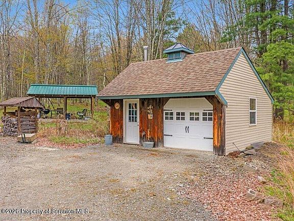 3rd image of 2641 Foran Rd