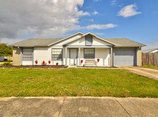 862 Southern Pine Trl, Rockledge, FL 32955