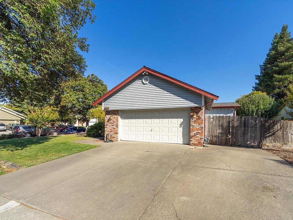 1st image of 2401 Shoreline Drive