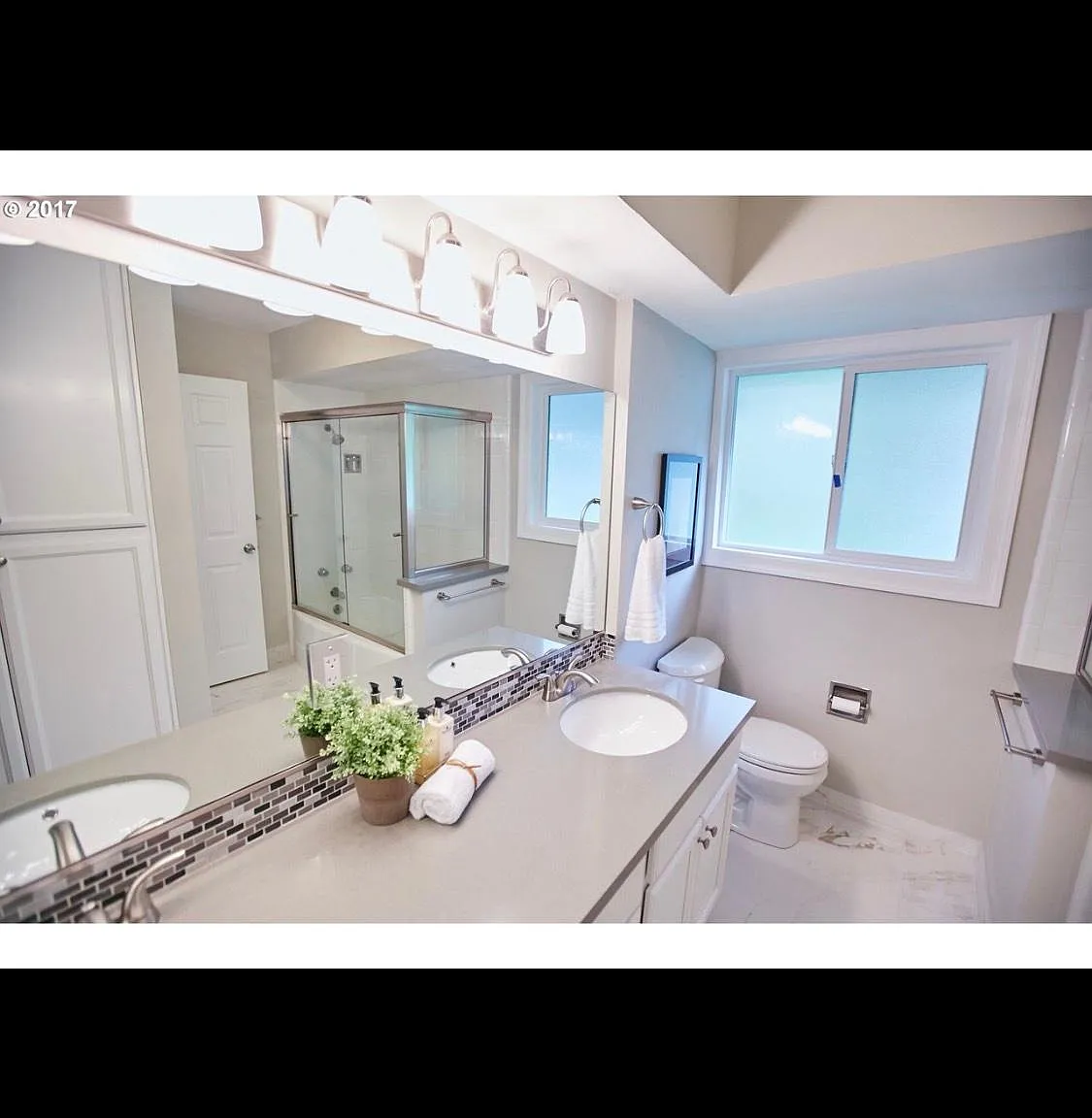 3 bed, 2309 sqft, $4,250 — Photo 4