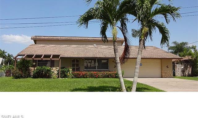 1st image of 403 Grenier Dr