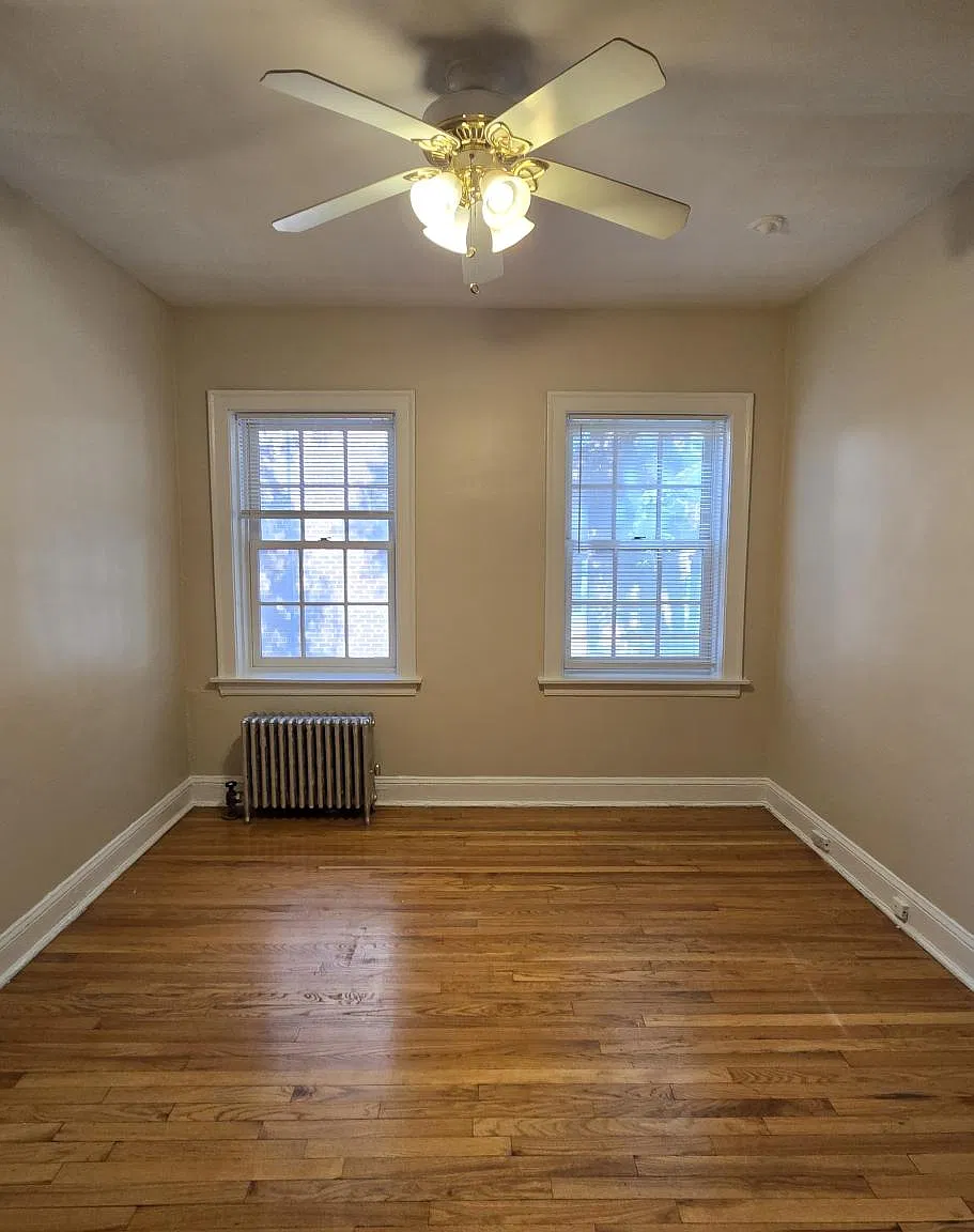 1452 Oak Avenue #2N — Photo 3